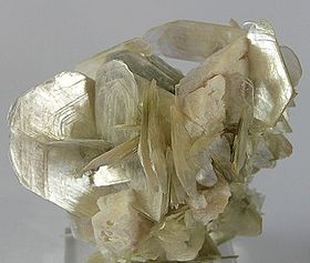 ➤ moscovita mineral Compara precio para comprar con LIBRERIAESOTERICA.NET